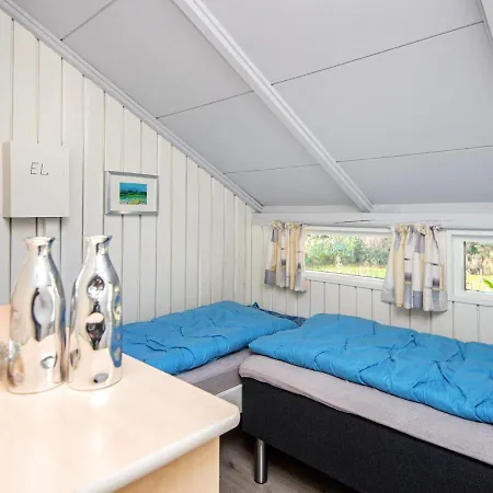 Cosy Holiday In With Terrace On Lush Green Plot * Hemmet