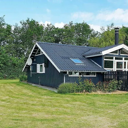 Cosy Holiday In With Terrace On Lush Green Plot Ferienhaus